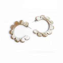 Flower Outline Hoops - Sunshine Tienda