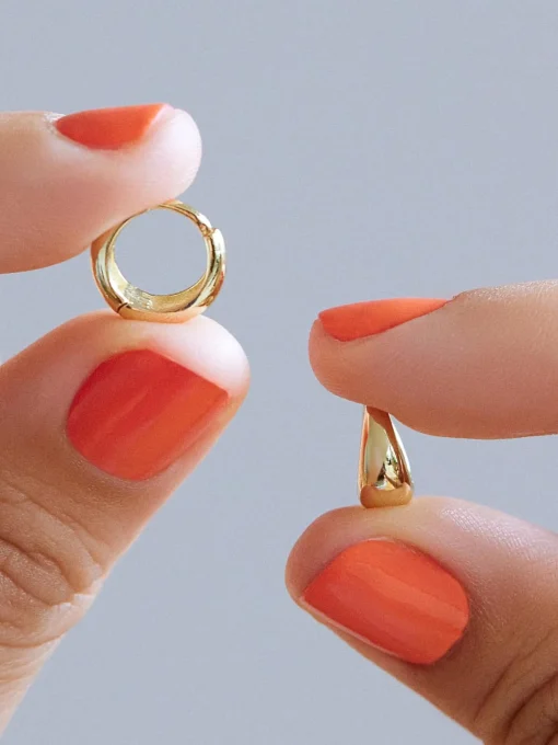 Nate Bold Huggie Hoops - Ana Luisa