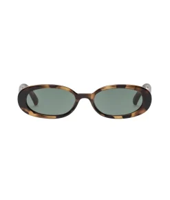 Outta Love - Le Specs