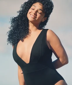 The Mykonos One Piece - Flat - Black - Classic