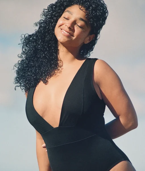 The Mykonos One Piece - Flat - Black - Classic